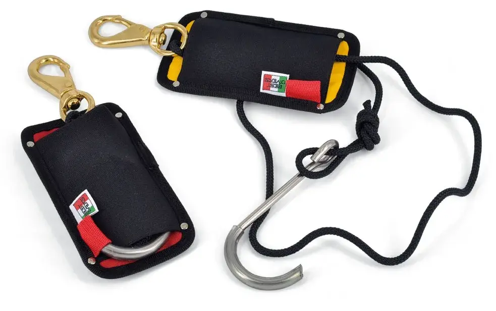 Best Divers Riffhaken mit Etui